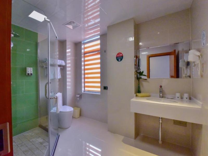 Greentree Inn Huanggang Qichun County Ouyada Square Express Hotel Экстерьер фото